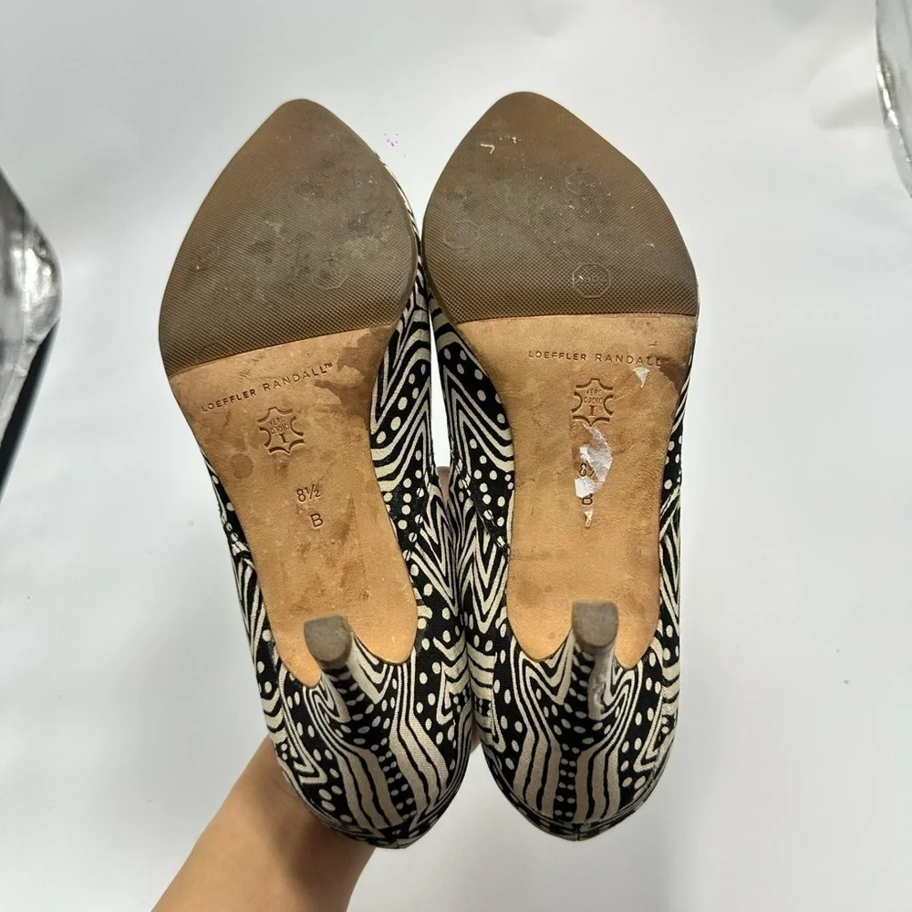 Loeffler Randall x Tucker tamsin printed pointed toe kitten heels size 8.5